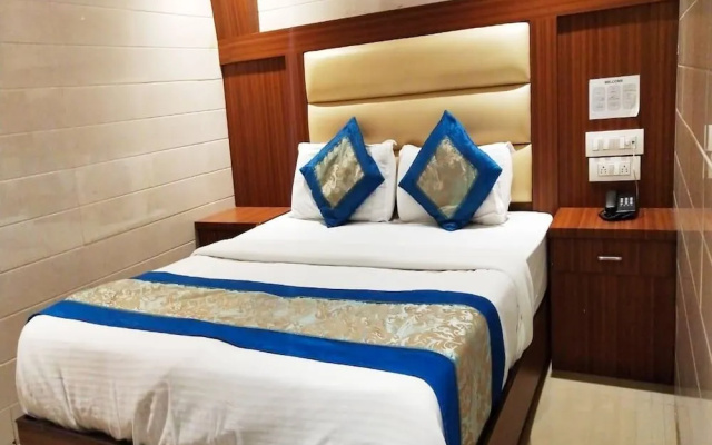 Hotel Sai Suites