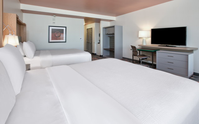 Holiday Inn DFW South by IHG
