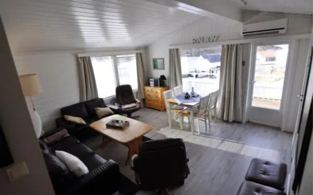 Fjord Lodge