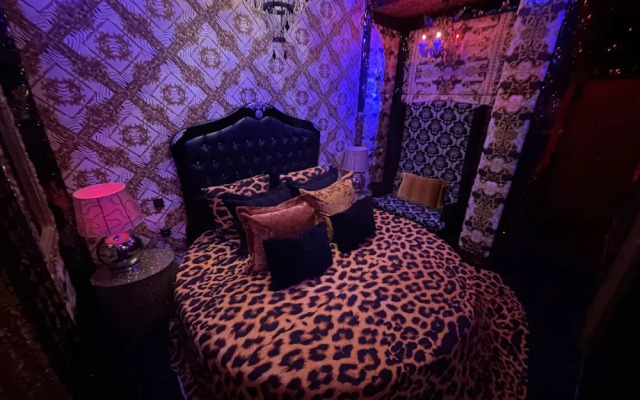 Priamos Hotel Erato