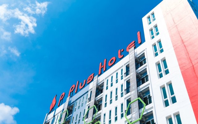 Отель P Plus Hotel Таиланд, Паттайя - отзывы, цены и фото номеров - забронировать отель P Plus Hotel онлайн вид на фасад