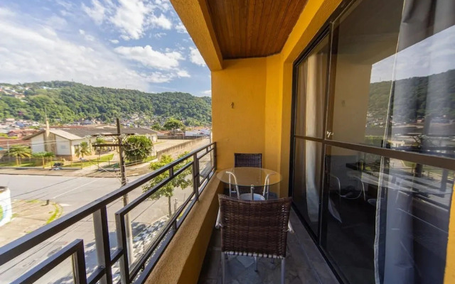 Apartamento Pet Friendly a 450m da Praia Enseada