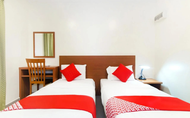 Lawten Hotel