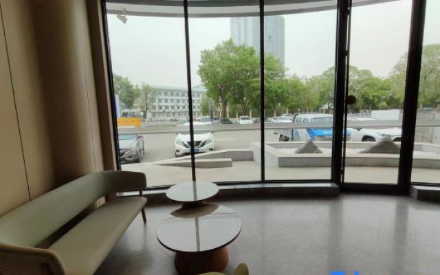 JI Hotel (Daqing West Railway Station Wanda Plaza)