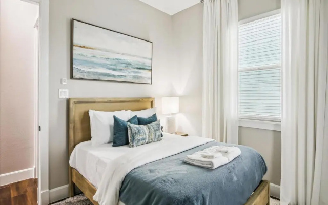 Sandy Cheeks Surfside by Ryson Vacation Rentals
