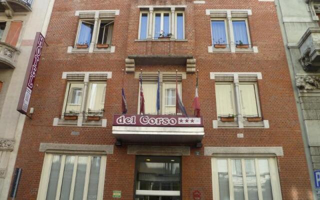 Hotel Del Corso вид на фасад