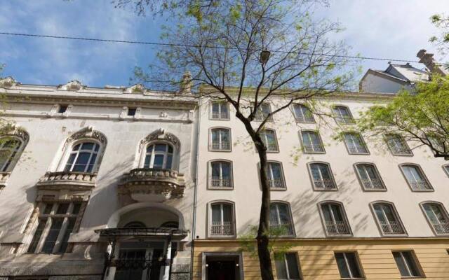 Апартаменты City Comfort Apartments Будапешт вид на фасад