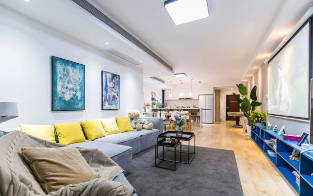 Lazy Apartment - Xujiahui Road