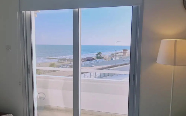 68 LCA - Stay Beach Wave Apartment