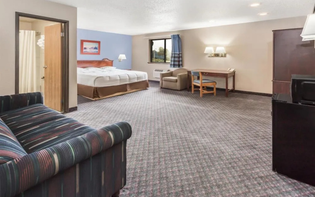 Super 8 Kenosha/Pleasant Prairie