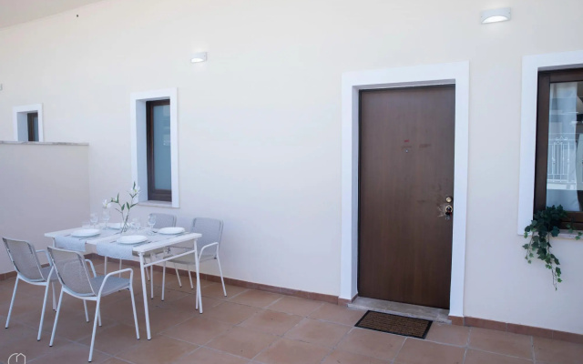 Welcomely - Degli Artigiani - Cala e Moro
