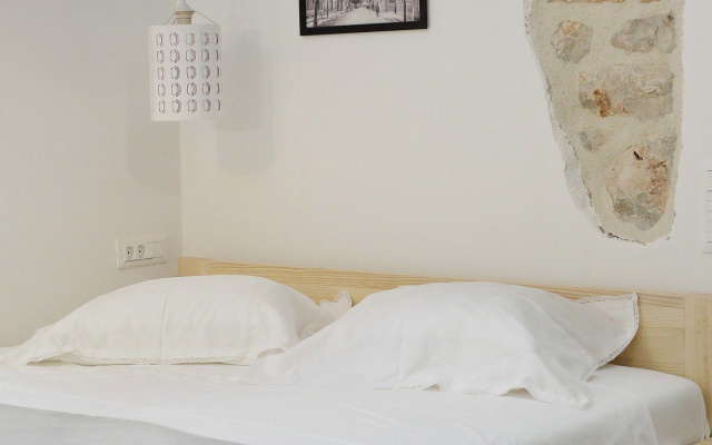 Guverna New City Accommodation