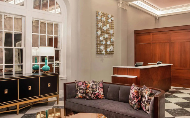 The Virginian Lynchburg Curio Collection By Hilton