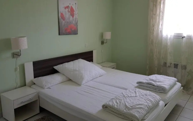 PS12 : Appartement T3 (4 couchages) NARBONNE-PLAGE