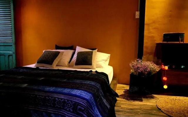 HoLo Opera Saigon - Serviced Homestay
