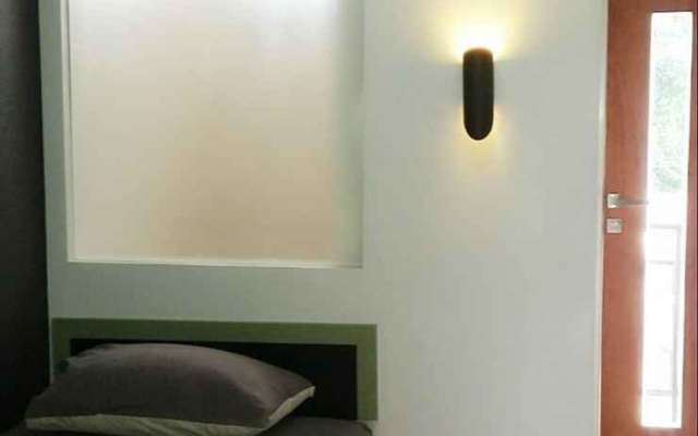 Budget Room Unihouse