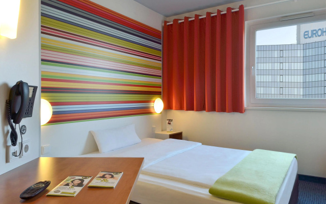 B&B Hotel Frankfurt-Niederrad