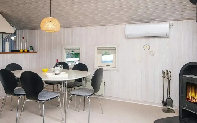 4 Person Holiday Home in Oksbol