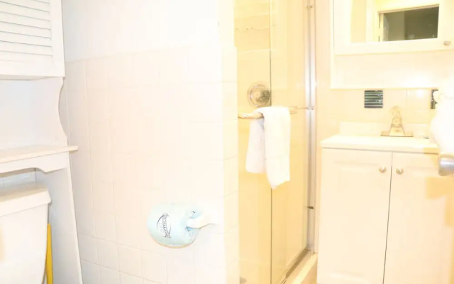 Jamaica Royale 086 - 2 Br Condo