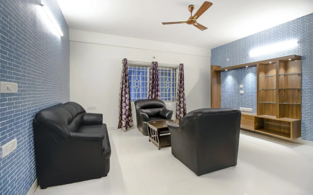 Collection O BLR2460 Sln Suites