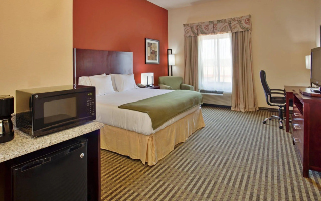 Holiday Inn Express & Suites Guthrie North Edmond by IHG