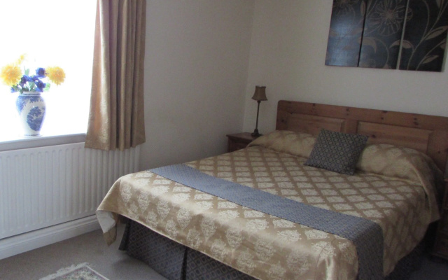 Old Coach House Motel