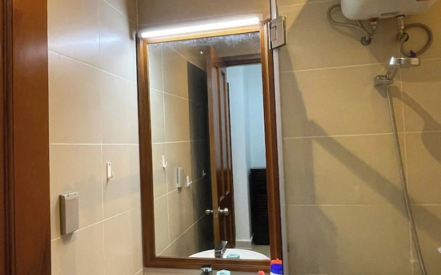 Luxury 2 bedroom Apartment Sky Center