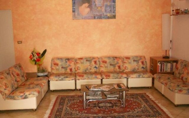 Hotel Vevey Римини комната для гостей