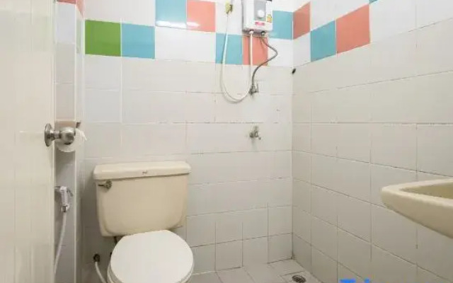 V House Nakhon Hotel
