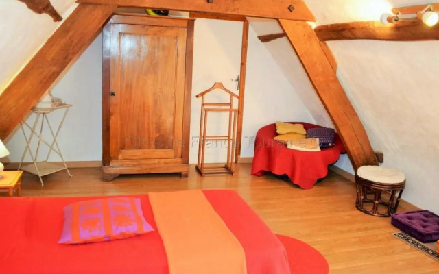 Gîte Saint-Jean-Saint-Germain, 4 pièces, 6 personnes - FR-1-381-52