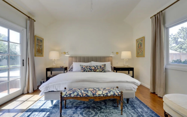 Heavenly Sonoma Country Home with Garden, Pool and Spa!