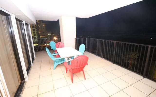 Oceanvista Condominiums by Cheap Getaway