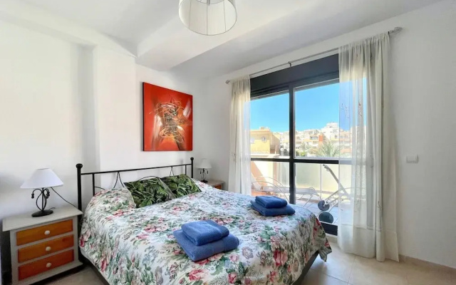 Apartment Near Beach With Pools in Spain