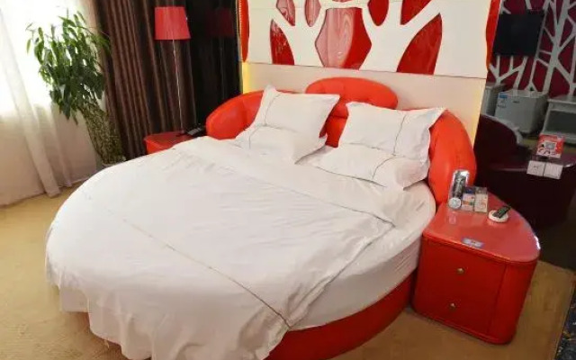 Qingchun Zhu Fashion Hotel