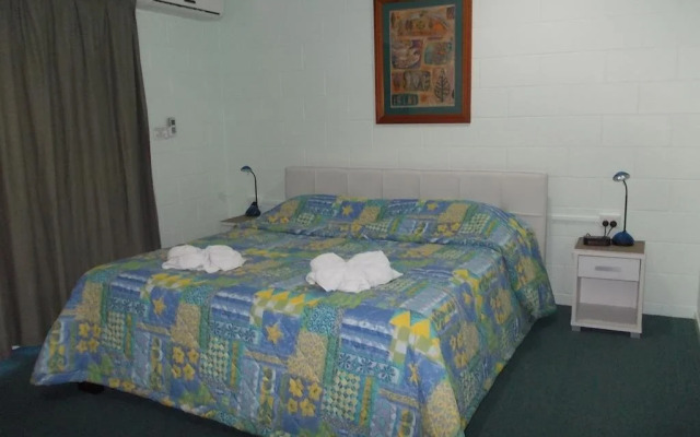 SeaEagles Beach Resort