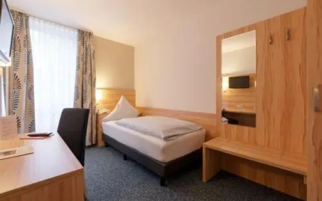 Alfa Hotel