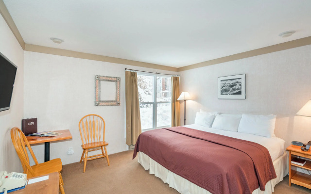 Mountainside Inn