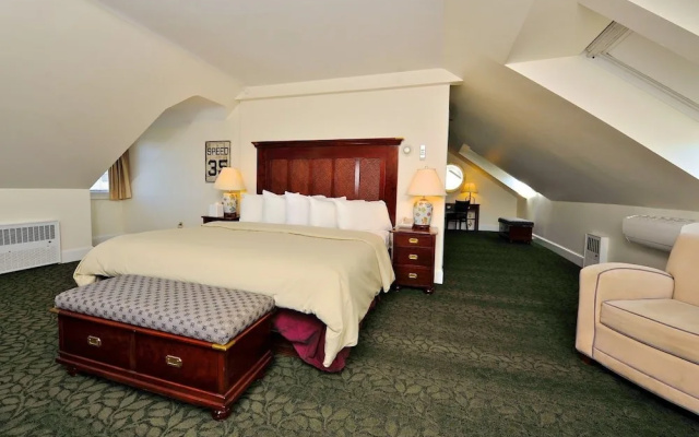 Jailhouse Inn