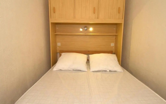 Appartement Balaruc-les-Bains, 1 pièce, 2 personnes - FR-1-553-77