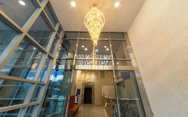 Raviens Maison de Hotel