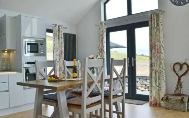 Tenement Farm Lodge