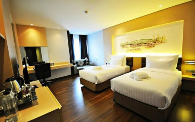Parinda Hotel