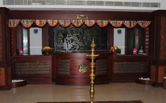 Royal Residency Park Hotel