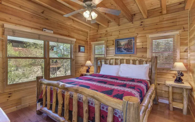 A Smoky Mountain Hide-a-way