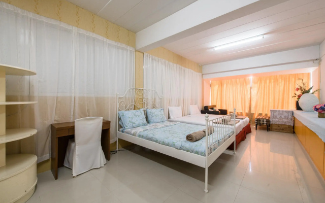Sindy Hostel