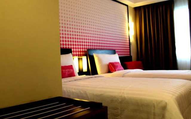 Brits Hotel Puri Indah