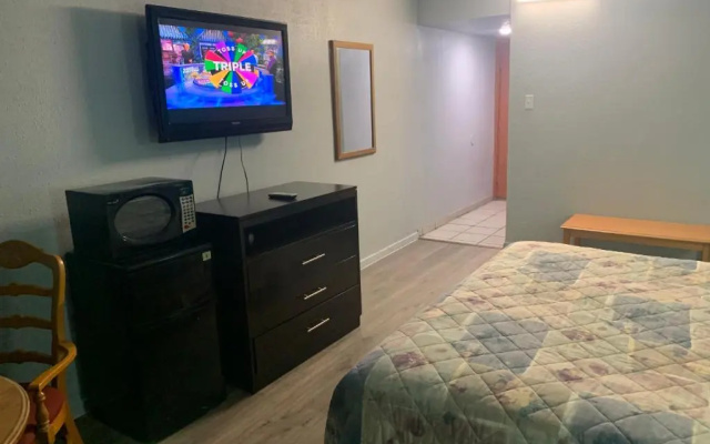 Executive Inn