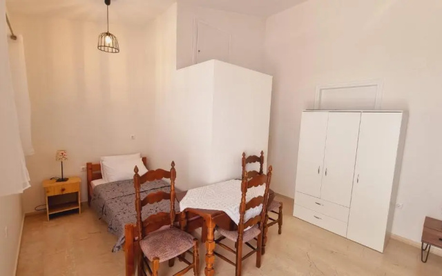 Cristina Studio Apartment