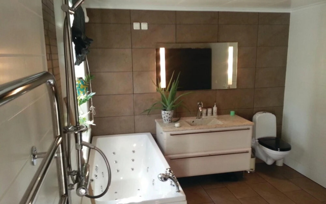 Beautiful Home in Kopparberg With 3 Bedrooms and Wifi