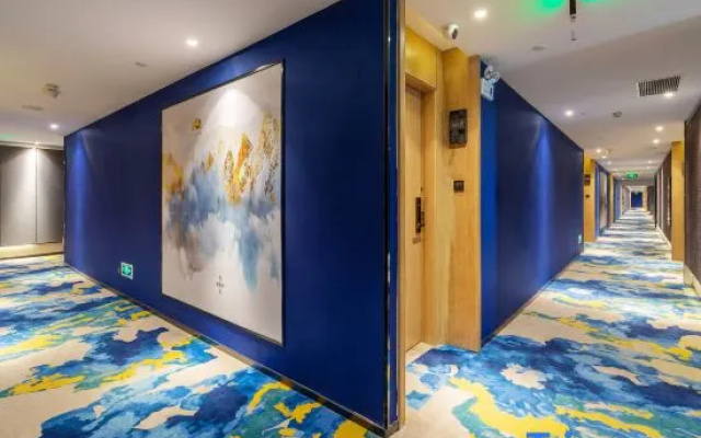 M Hotel